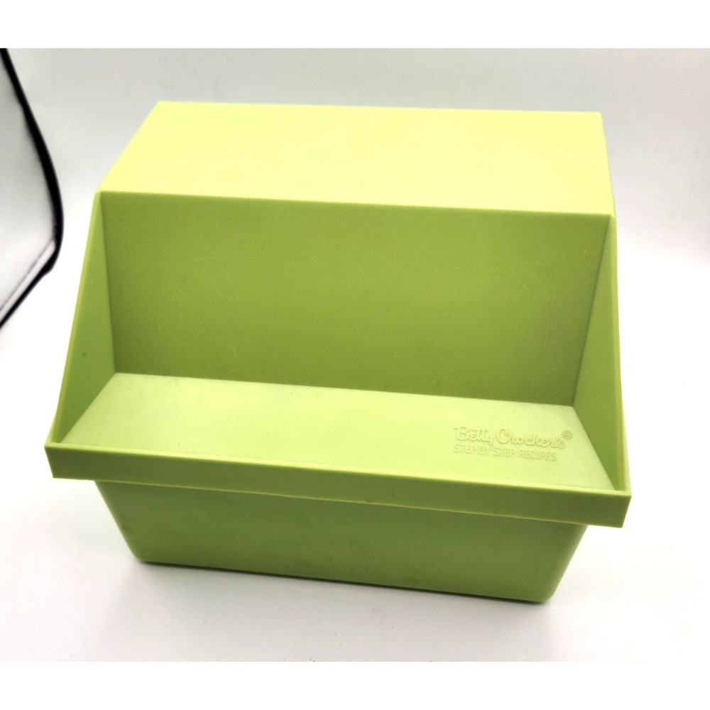 Betty Crocker Step by Step 1970s Avocado Green Recipe Card Library Box  complete